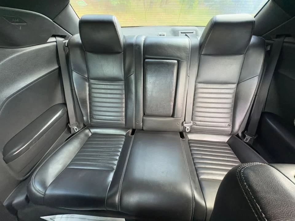 2011 Dodge Challenger 3rd Gen - Image 19 of 20
