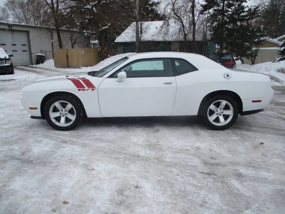 2011 Dodge Challenger 3rd Gen - Image 12 of 15