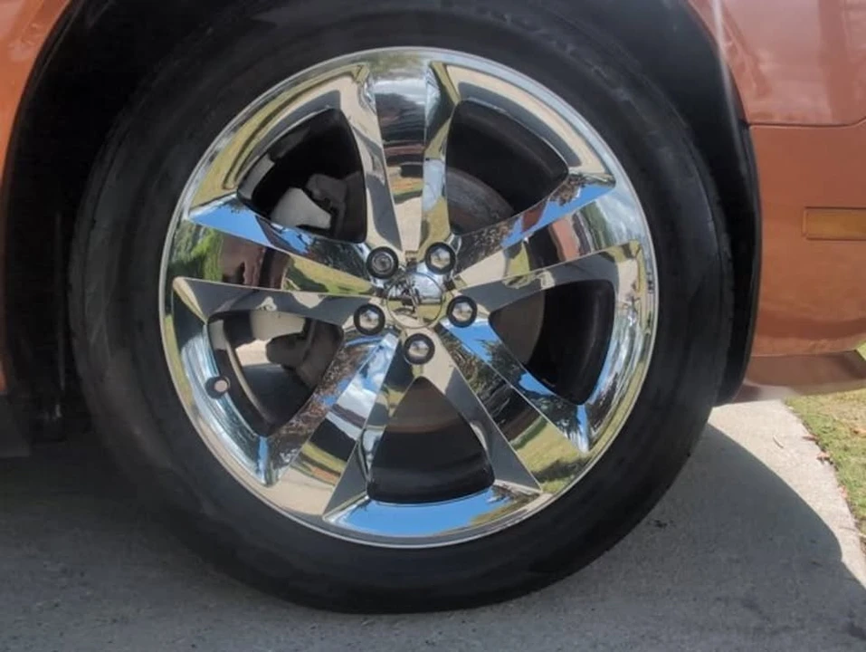 2011 Dodge Challenger 3rd Gen - Image 9 of 11