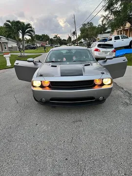 2011 Dodge Challenger 392 Hemi Scat Pack Shaker
