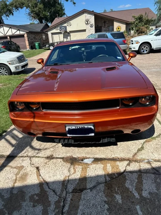 2011 Dodge Challenger 3rd Gen - Image 10 of 11