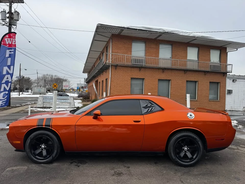 2011 Dodge Challenger 3rd Gen - Image 7 of 15