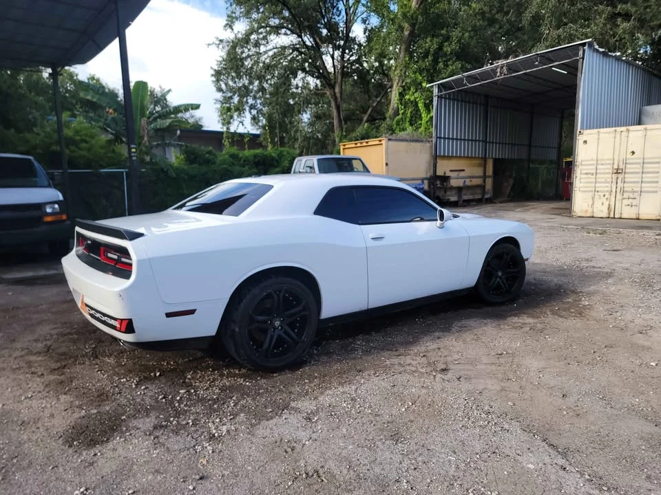 2011 Dodge Challenger 3rd Gen - Image 5 of 10