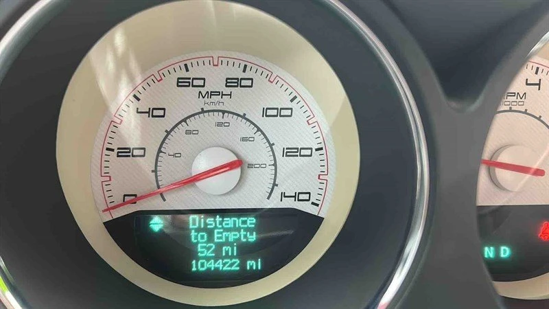 2011 Dodge Challenger 3rd Gen - Image 10 of 10