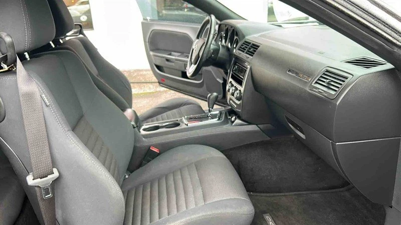 2011 Dodge Challenger 3rd Gen - Image 8 of 10