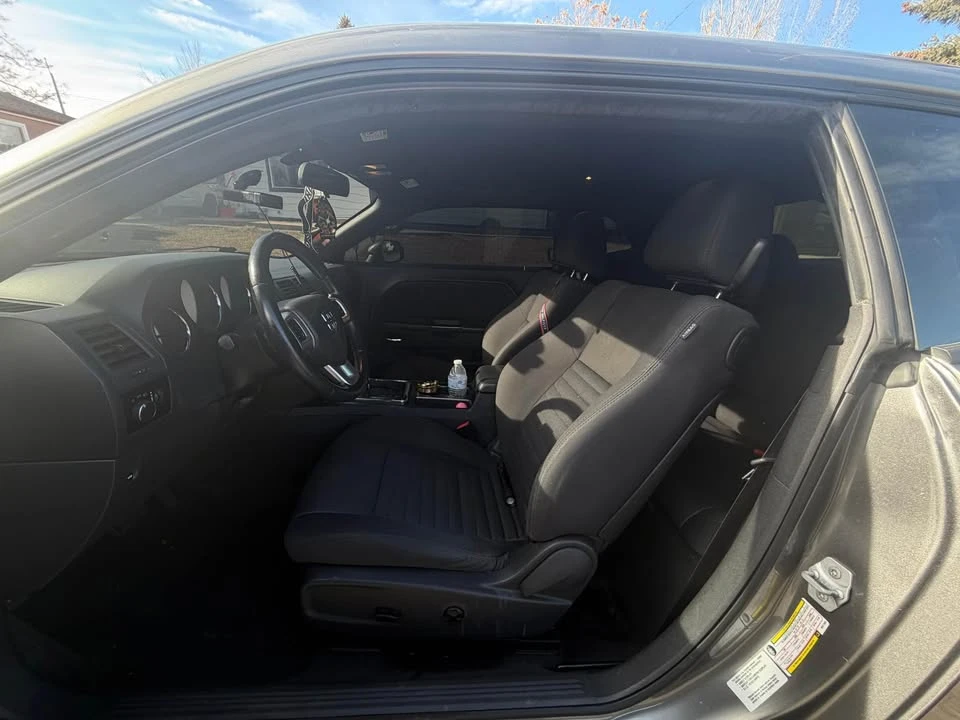 2011 Dodge Challenger 3rd Gen - Image 4 of 8