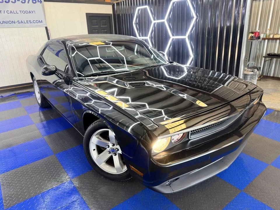 2011 Dodge Challenger 3rd Gen - Image 3 of 11