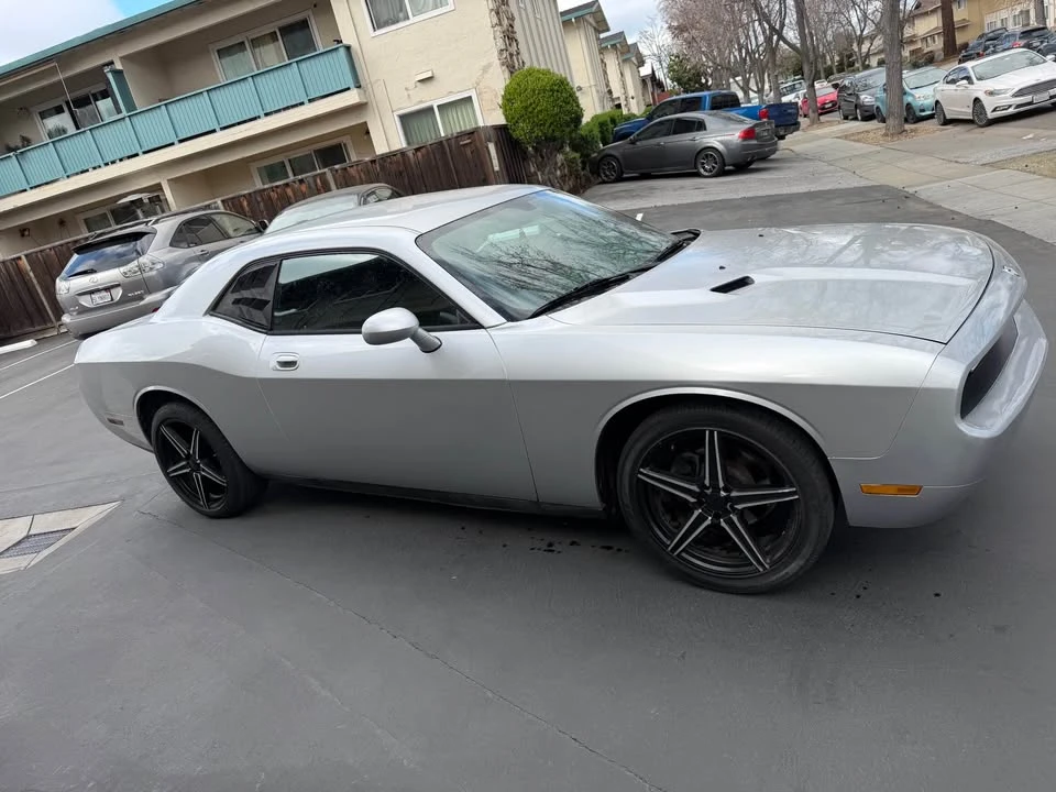 2011 Dodge Challenger 3rd Gen - Image 7 of 13