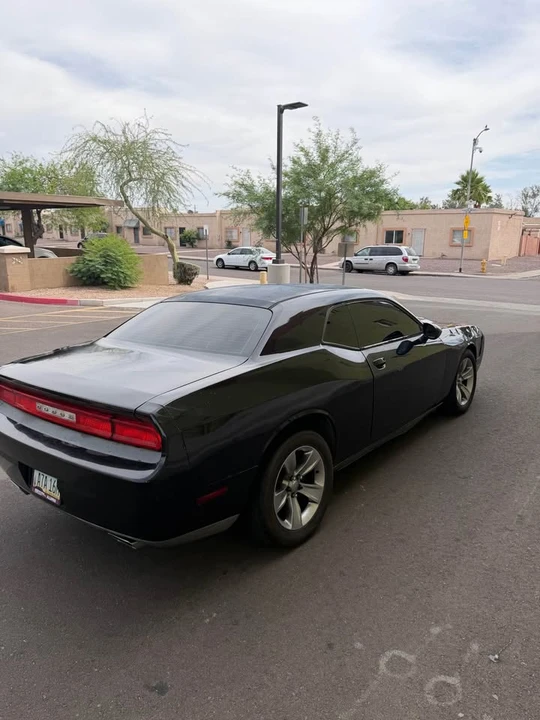 2011 Dodge Challenger 3rd Gen - Image 2 of 8