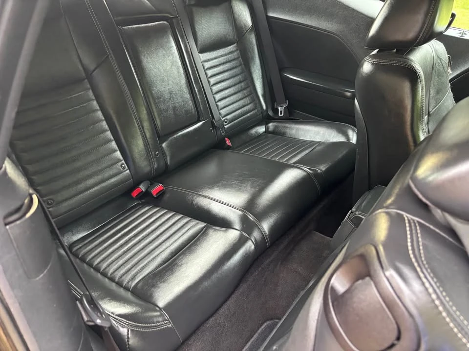 2011 Dodge Challenger 3rd Gen - Image 7 of 10