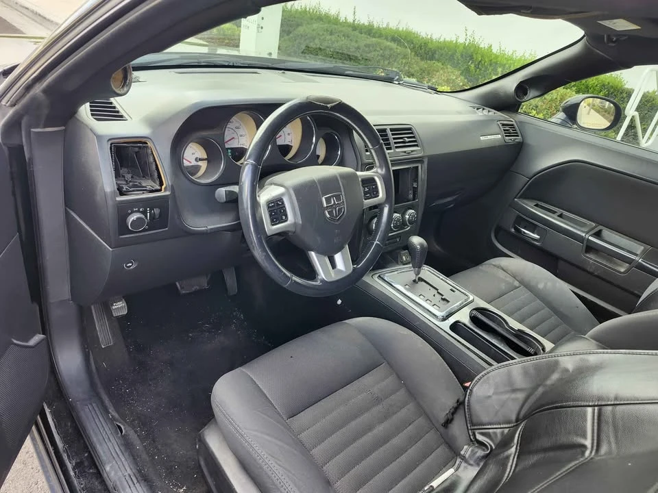 2011 Dodge Challenger 3rd Gen - Image 9 of 15