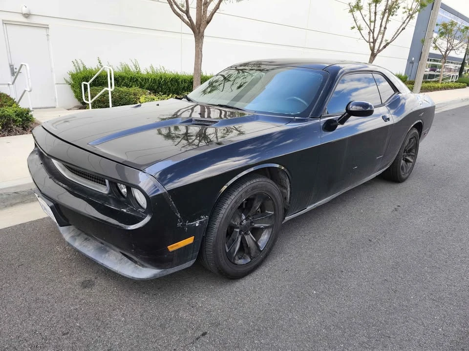 2011 Dodge Challenger 3rd Gen - Image 4 of 15