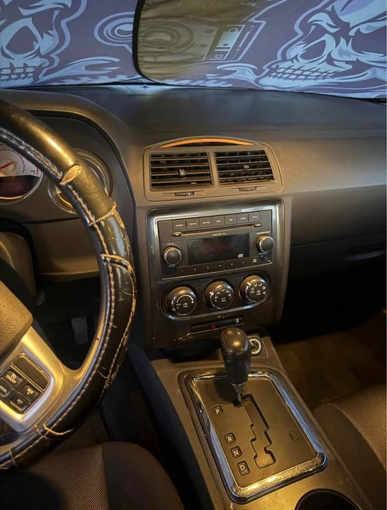 2011 Dodge Challenger 3rd Gen - Image 5 of 6
