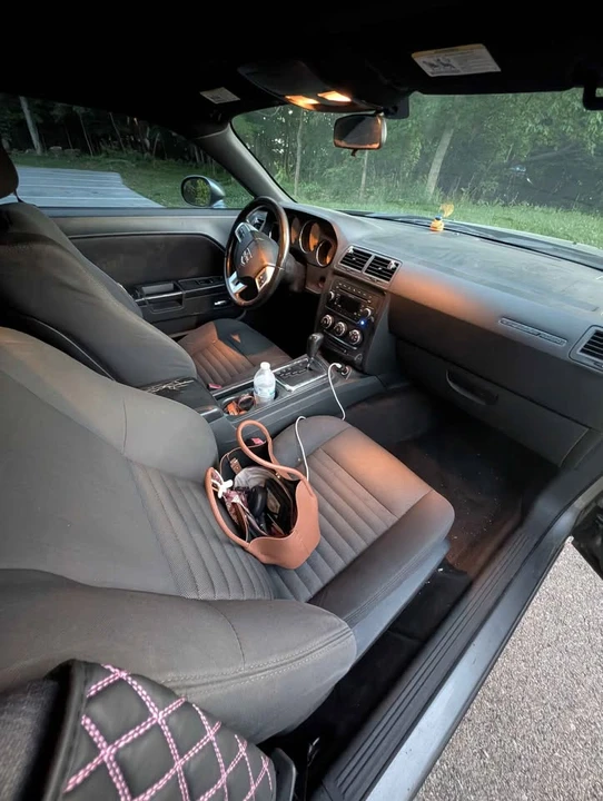 2011 Dodge Challenger 3rd Gen - Image 5 of 7
