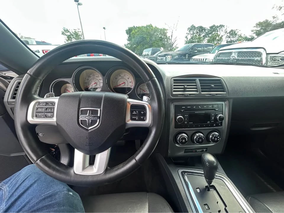 2011 Dodge Challenger 3rd Gen - Image 4 of 5
