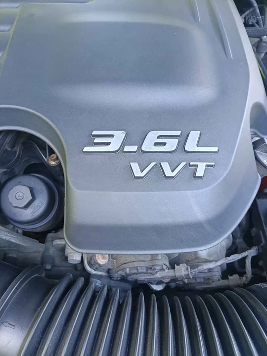 2011 Dodge Challenger 3rd Gen - Image 11 of 13