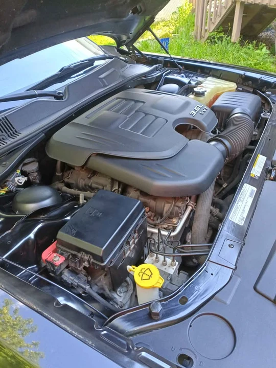 2011 Dodge Challenger 3rd Gen - Image 8 of 13
