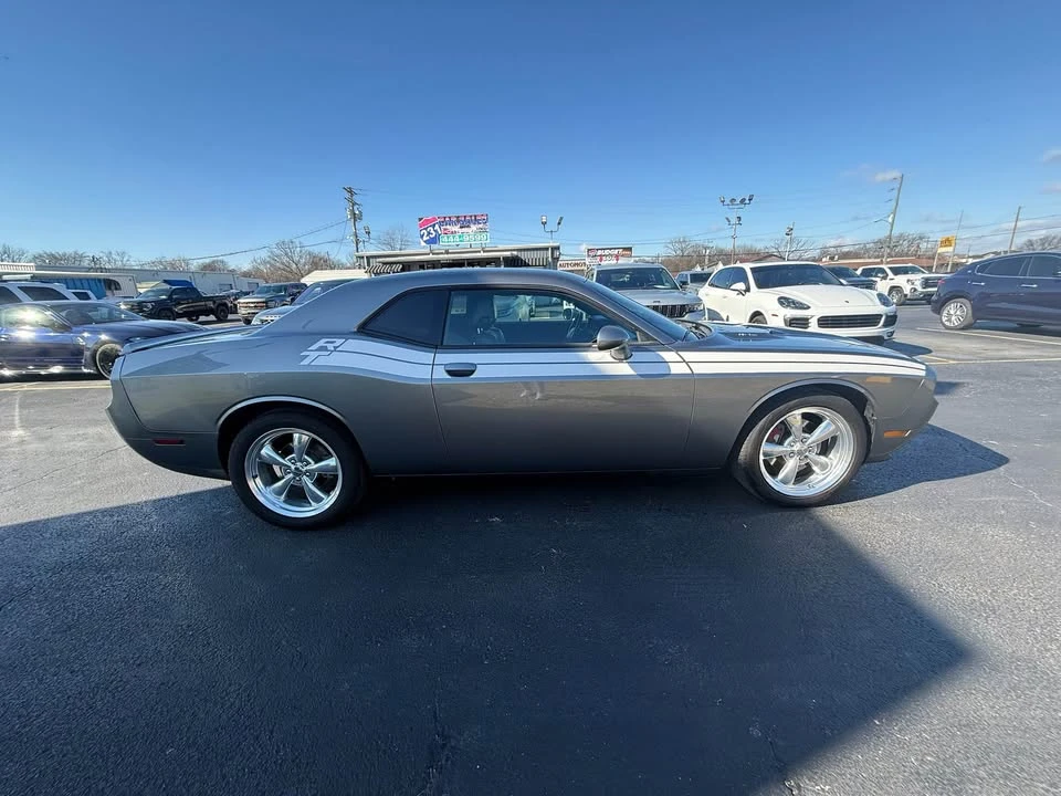 2011 Dodge Challenger 3rd Gen - Image 2 of 11