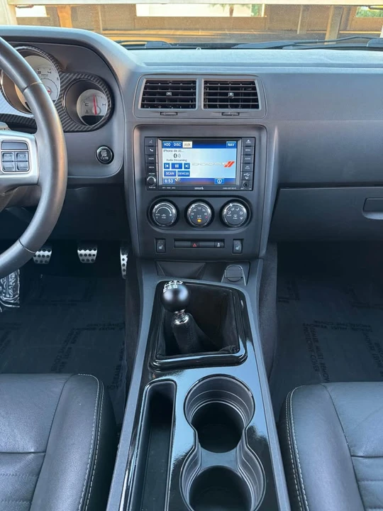 2011 Dodge Challenger 3rd Gen - Image 14 of 20
