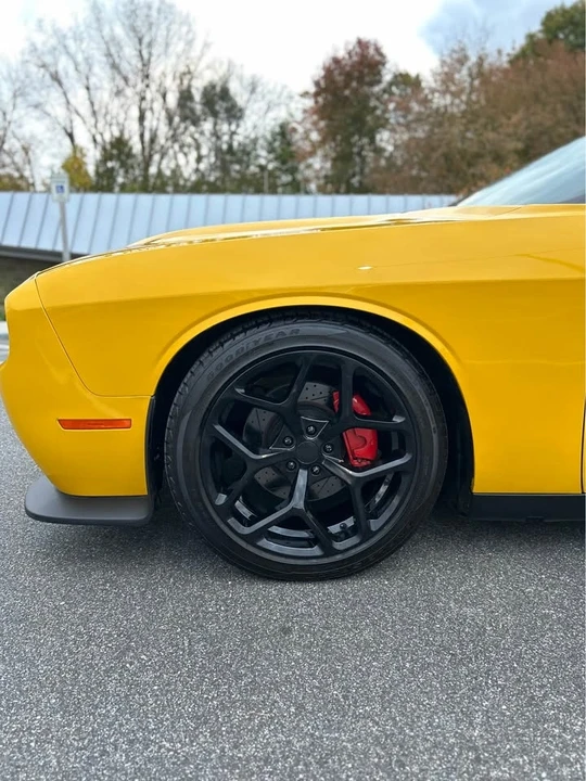 2011 Dodge Challenger 3rd Gen - Image 12 of 20