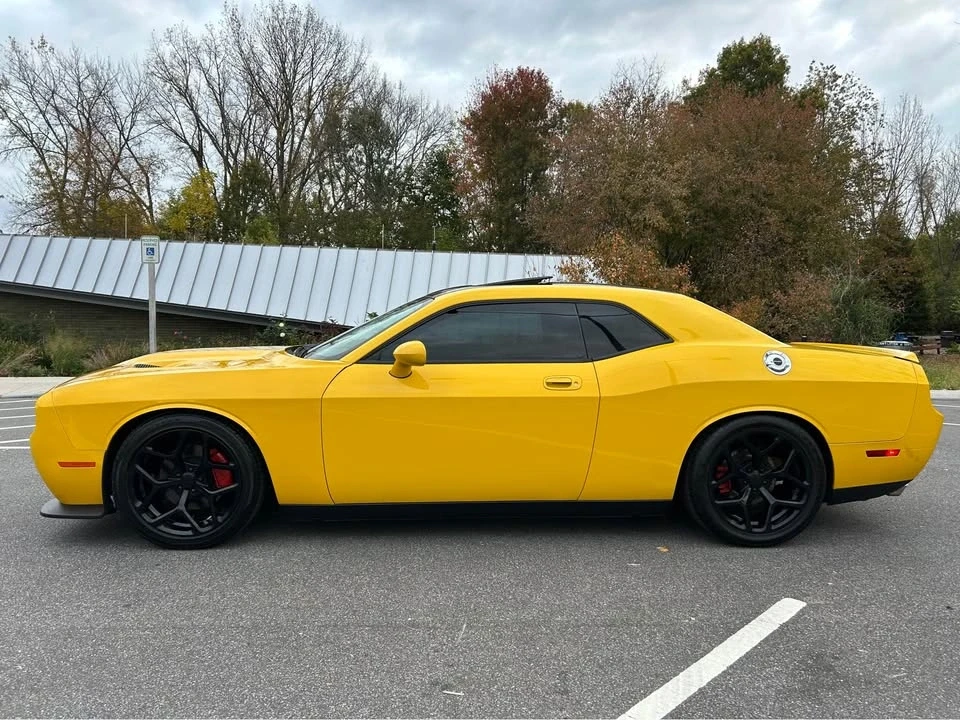 2011 Dodge Challenger 3rd Gen - Image 3 of 20