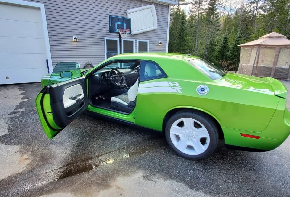 2011 Dodge Challenger 3rd Gen - Image 3 of 8