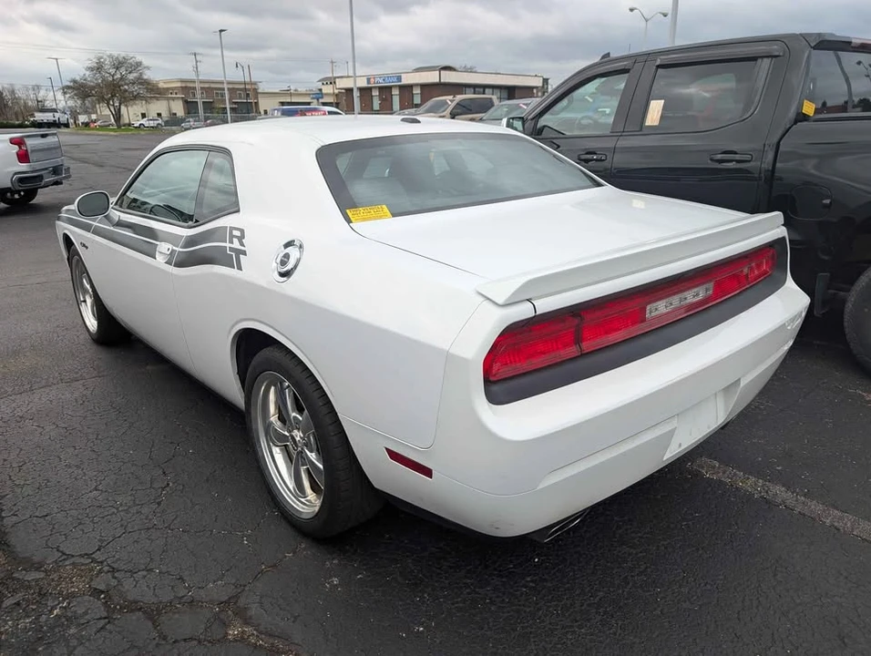2011 Dodge Challenger 3rd Gen - Image 4 of 7