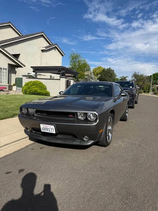 2011 Dodge Challenger 3rd Gen - Image 2 of 8