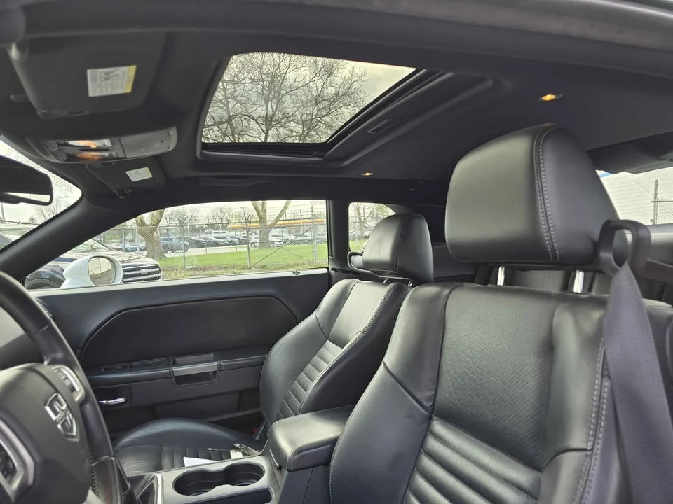 2011 Dodge Challenger 3rd Gen - Image 4 of 8