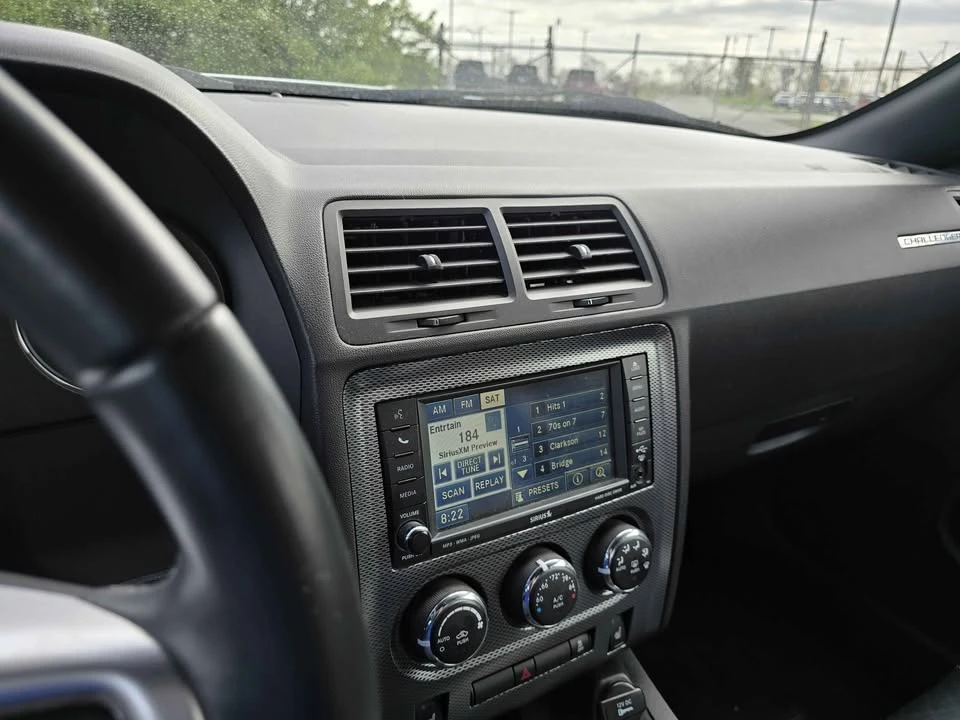 2011 Dodge Challenger 3rd Gen - Image 6 of 8