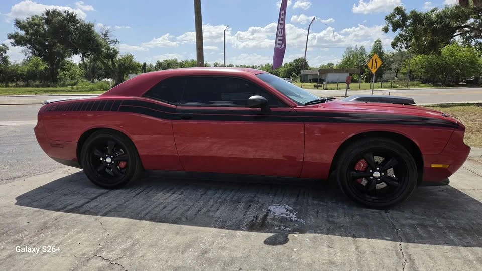 2011 Dodge Challenger 3rd Gen - Image 4 of 12