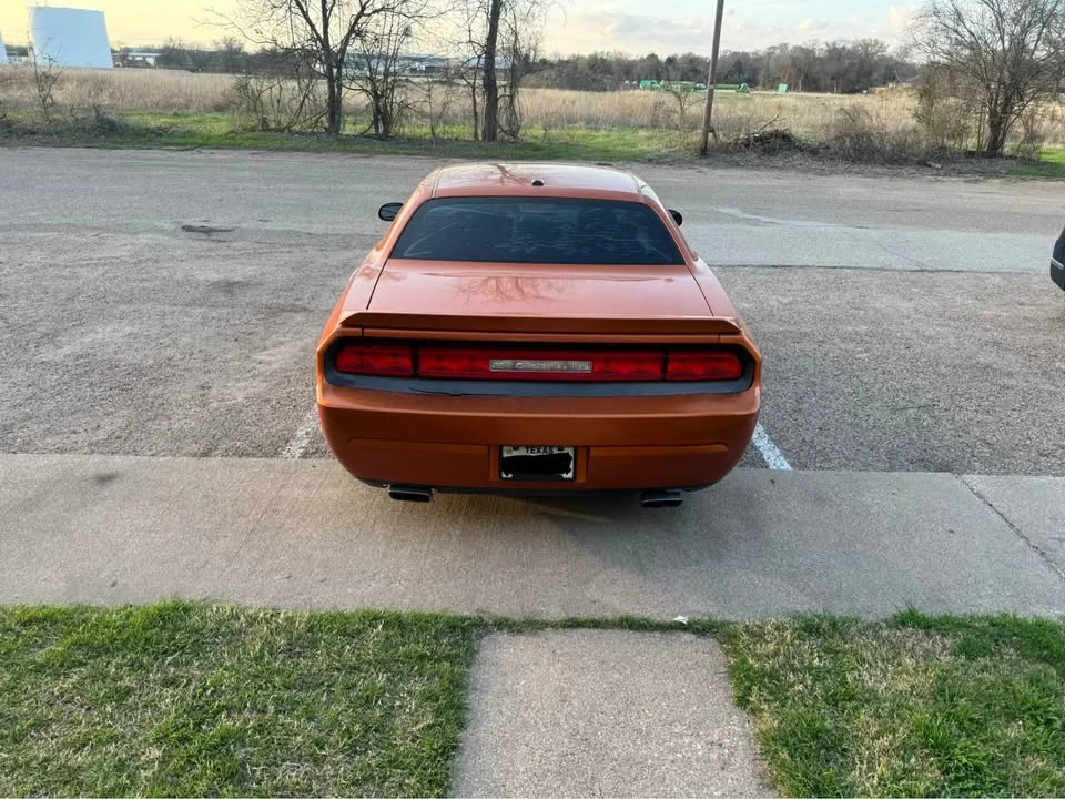 2011 Dodge Challenger 3rd Gen - Image 2 of 4