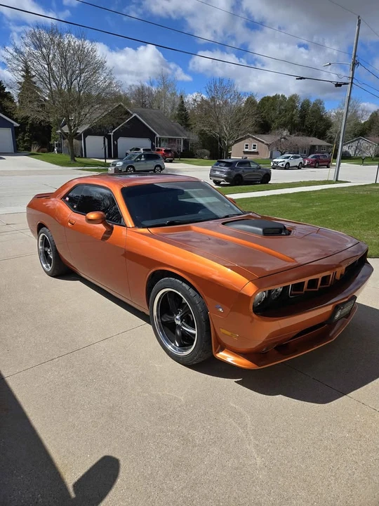 2011 Dodge Challenger 3rd Gen - Image 2 of 11