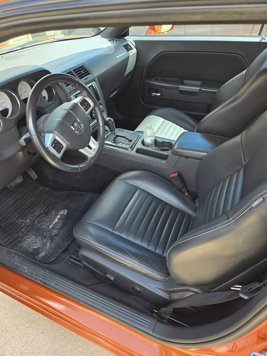 2011 Dodge Challenger 3rd Gen - Image 6 of 11