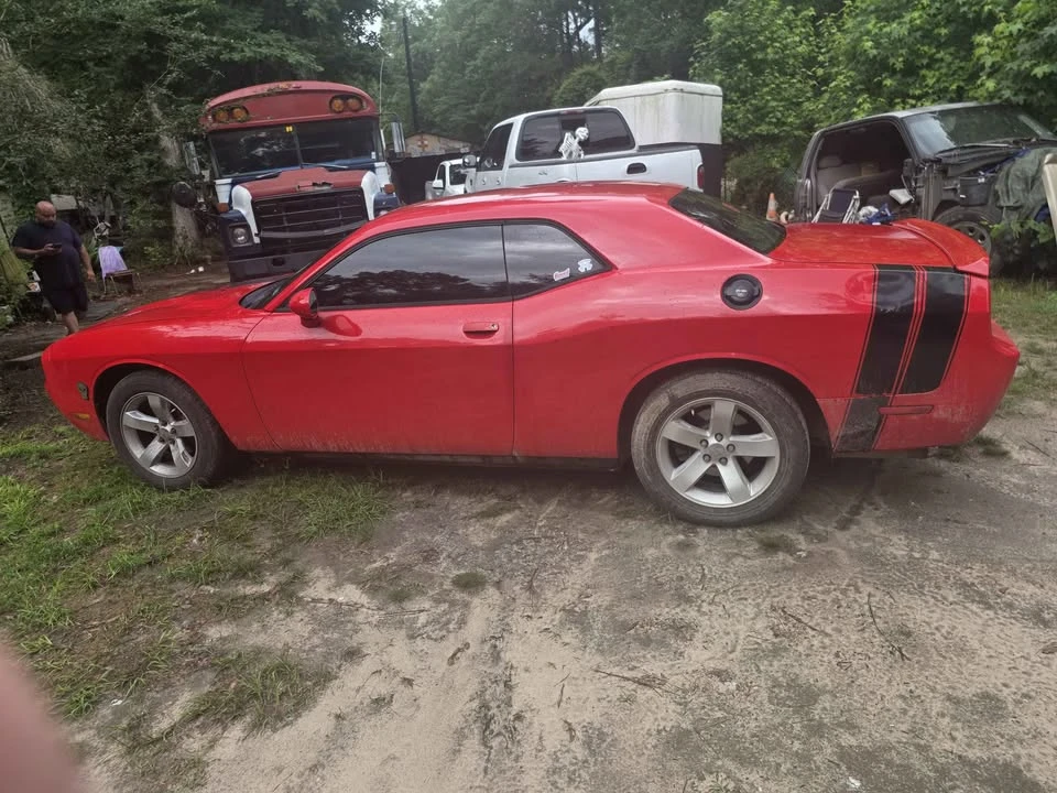 2011 Dodge Challenger 3rd Gen - Image 3 of 11