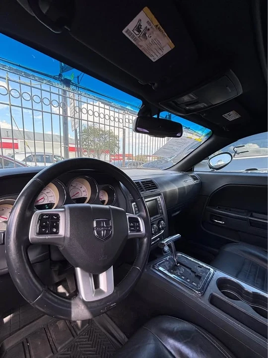 2011 Dodge Challenger 3rd Gen - Image 2 of 5
