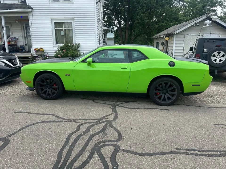 2011 Dodge Challenger 3rd Gen - Image 2 of 6