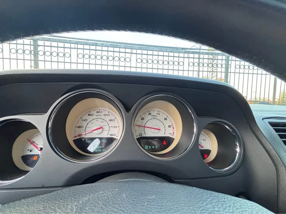 2011 Dodge Challenger 3rd Gen - Image 3 of 8