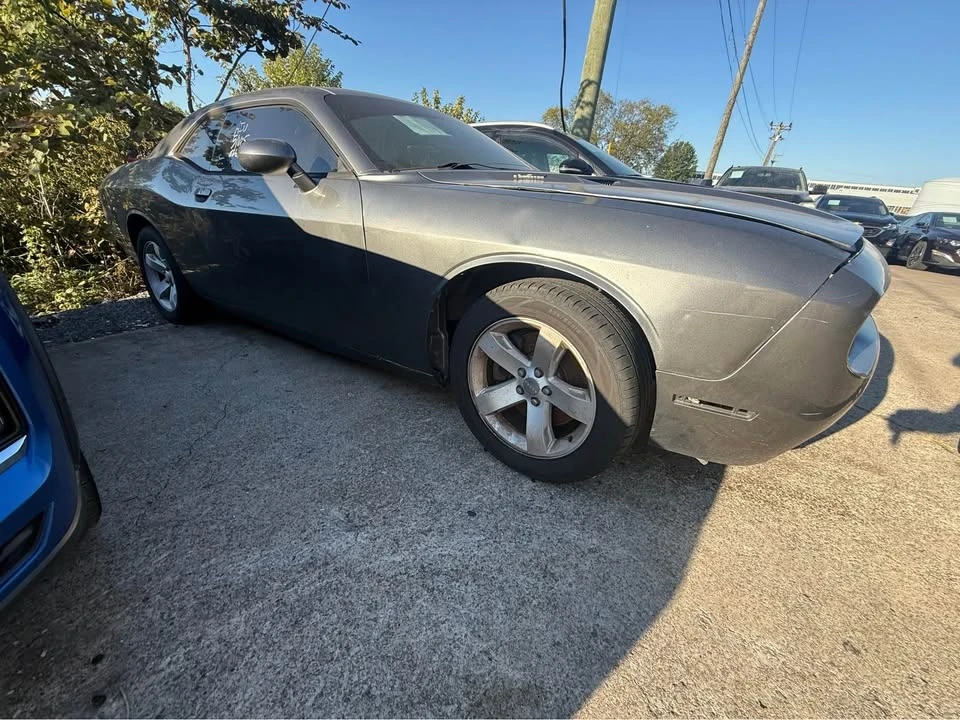 2011 Dodge Challenger 3rd Gen - Image 5 of 14