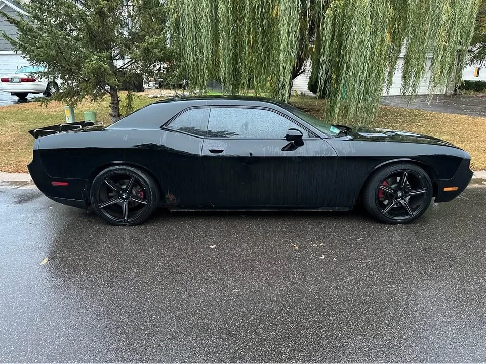 2011 Dodge Challenger 3rd Gen - Image 4 of 6