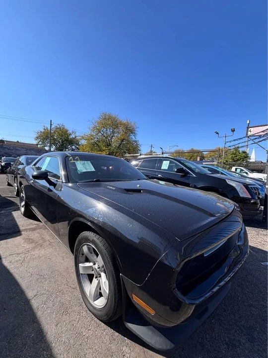 2011 Dodge Challenger 3rd Gen - Image 5 of 5