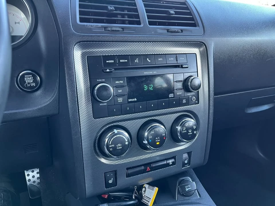 2011 Dodge Challenger 3rd Gen - Image 10 of 11