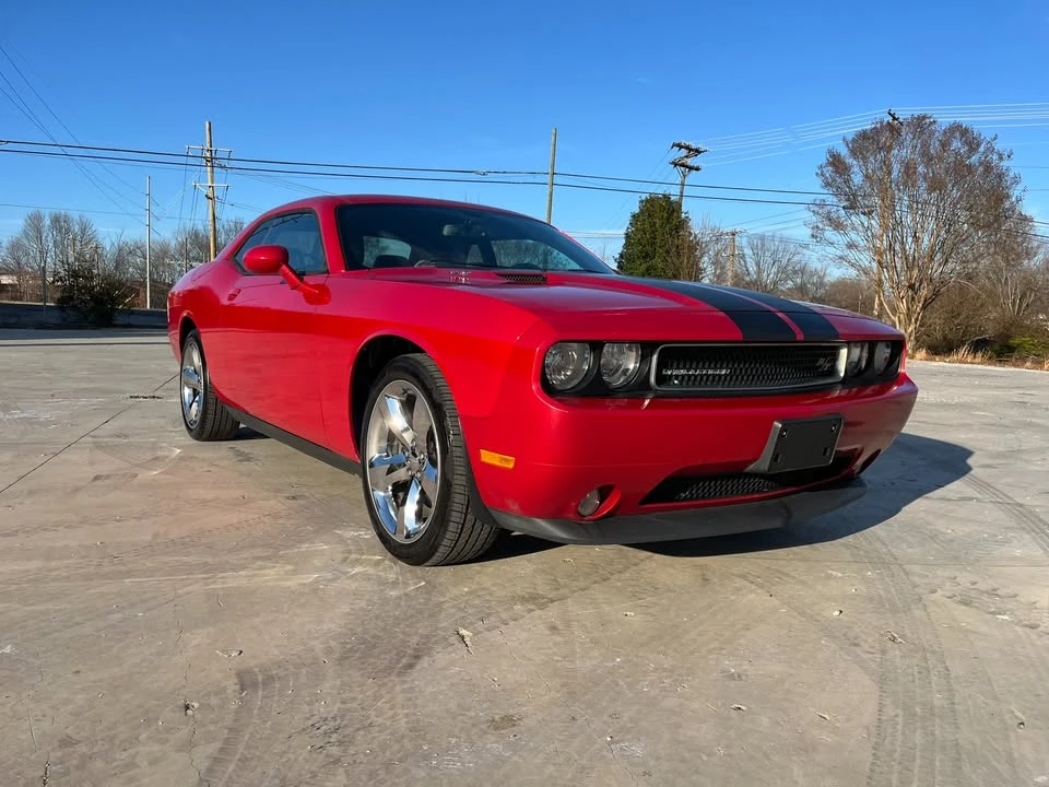 2011 Dodge Challenger 3rd Gen - Image 6 of 11