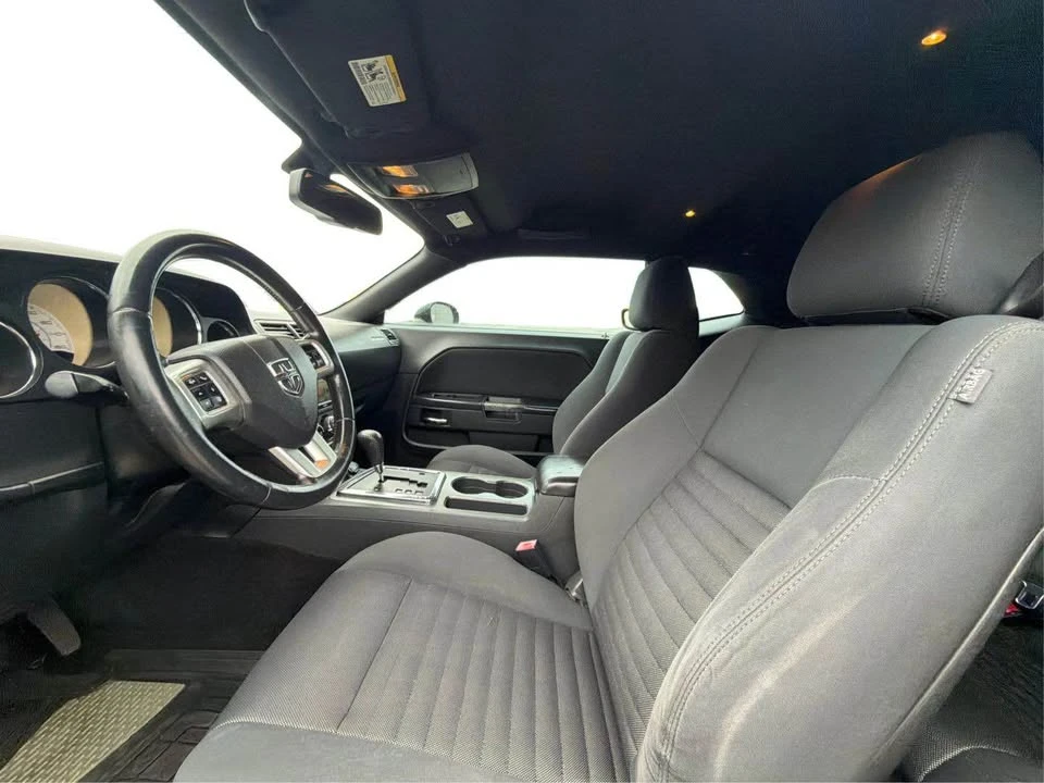 2011 Dodge Challenger 3rd Gen - Image 9 of 19