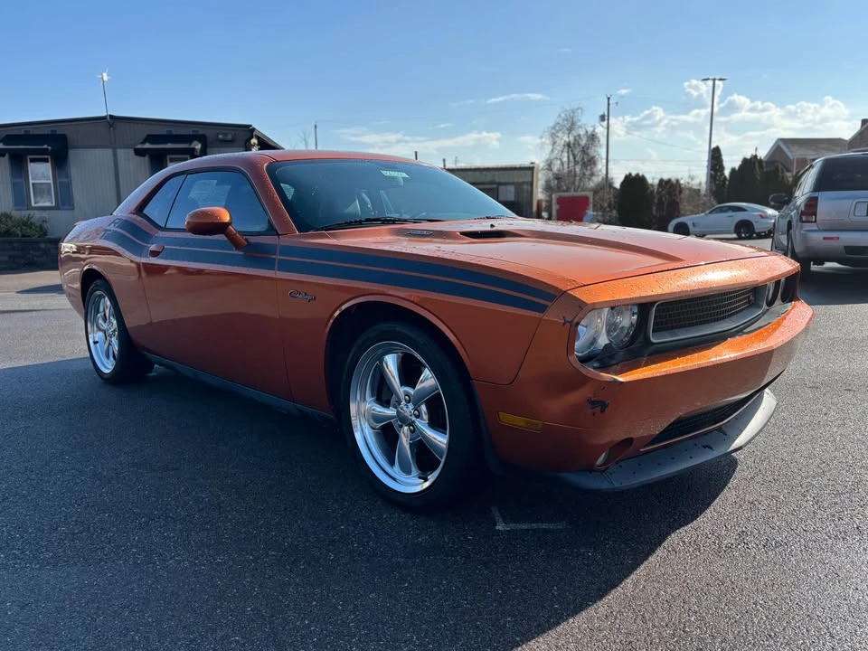 2011 Dodge Challenger 3rd Gen - Image 6 of 14