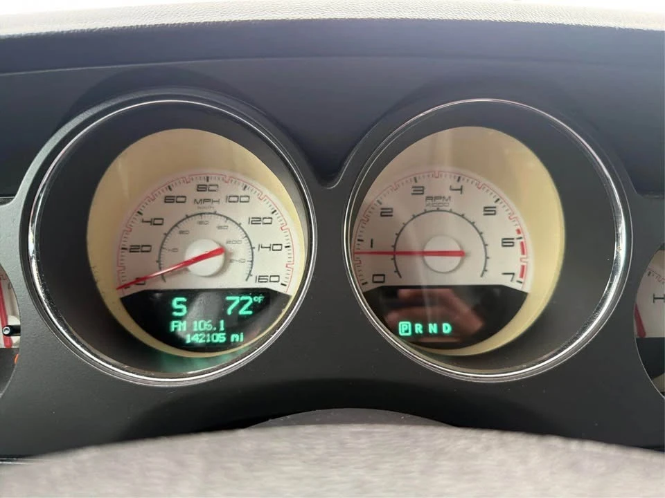 2011 Dodge Challenger 3rd Gen - Image 13 of 19