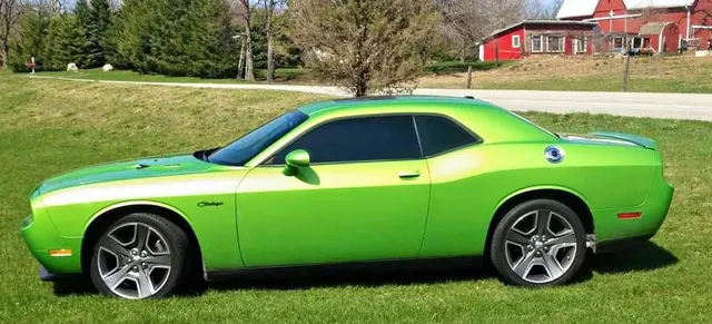 2011 Dodge Challenger R/T Coupe