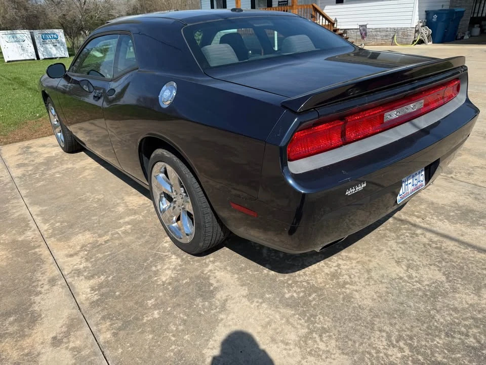 2011 Dodge Challenger 3rd Gen - Image 3 of 10