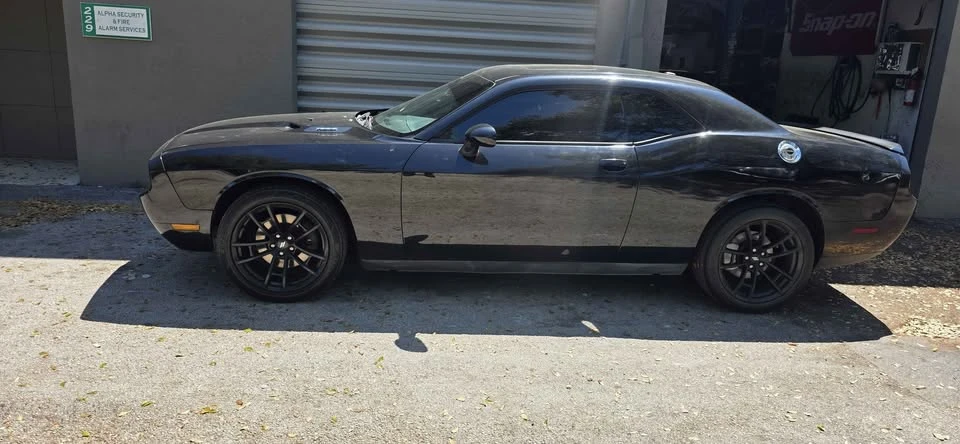2011 Dodge Challenger 3rd Gen - Image 3 of 18