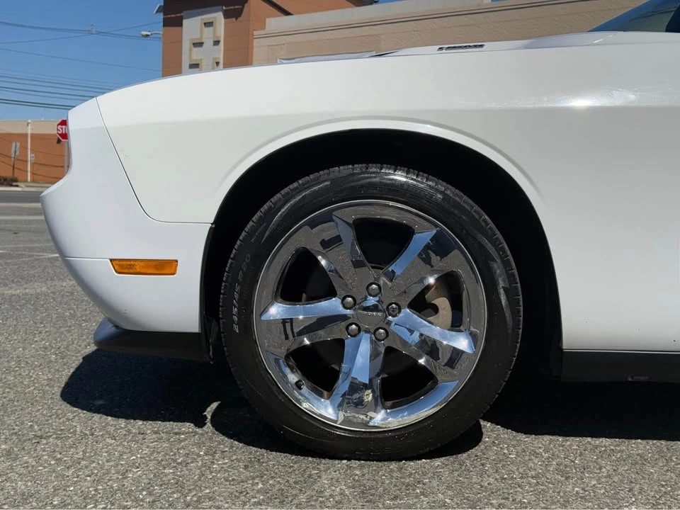 2011 Dodge Challenger 3rd Gen - Image 7 of 20